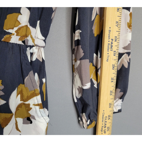 Old Navy Romper Shorts Womens Small Floral Long Sleeve Drawstring Waist Pockets - Picture 11 of 16